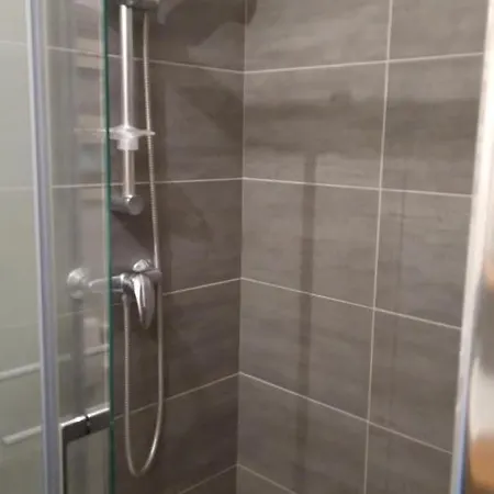 Dans Proprietee Privee * Laigne-en-Belin